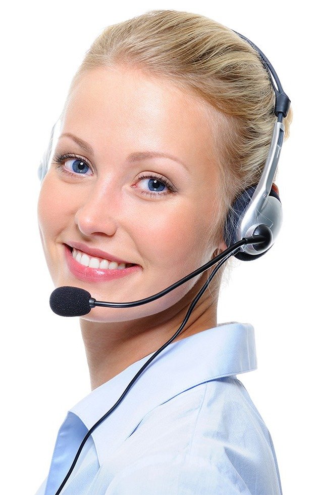 Service Team Tech Electr Scaled